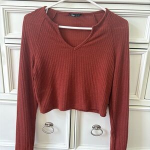 Women's Rust V-Neck Ribbed Crop Top